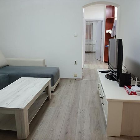 Premium Square Apartment Skopje Esterno foto