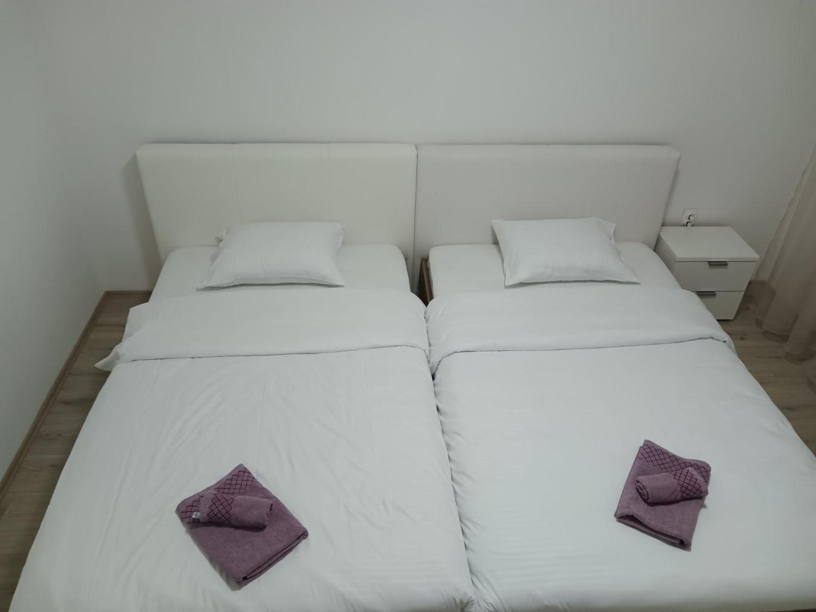 Premium Square Apartment Skopje Esterno foto